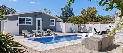 House (2 Bedrooms) | Front of property