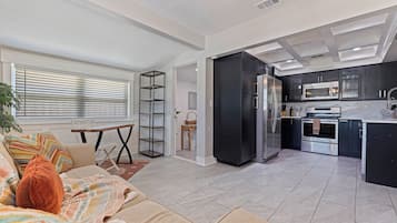 Rumah (2 Bedrooms) | Interior