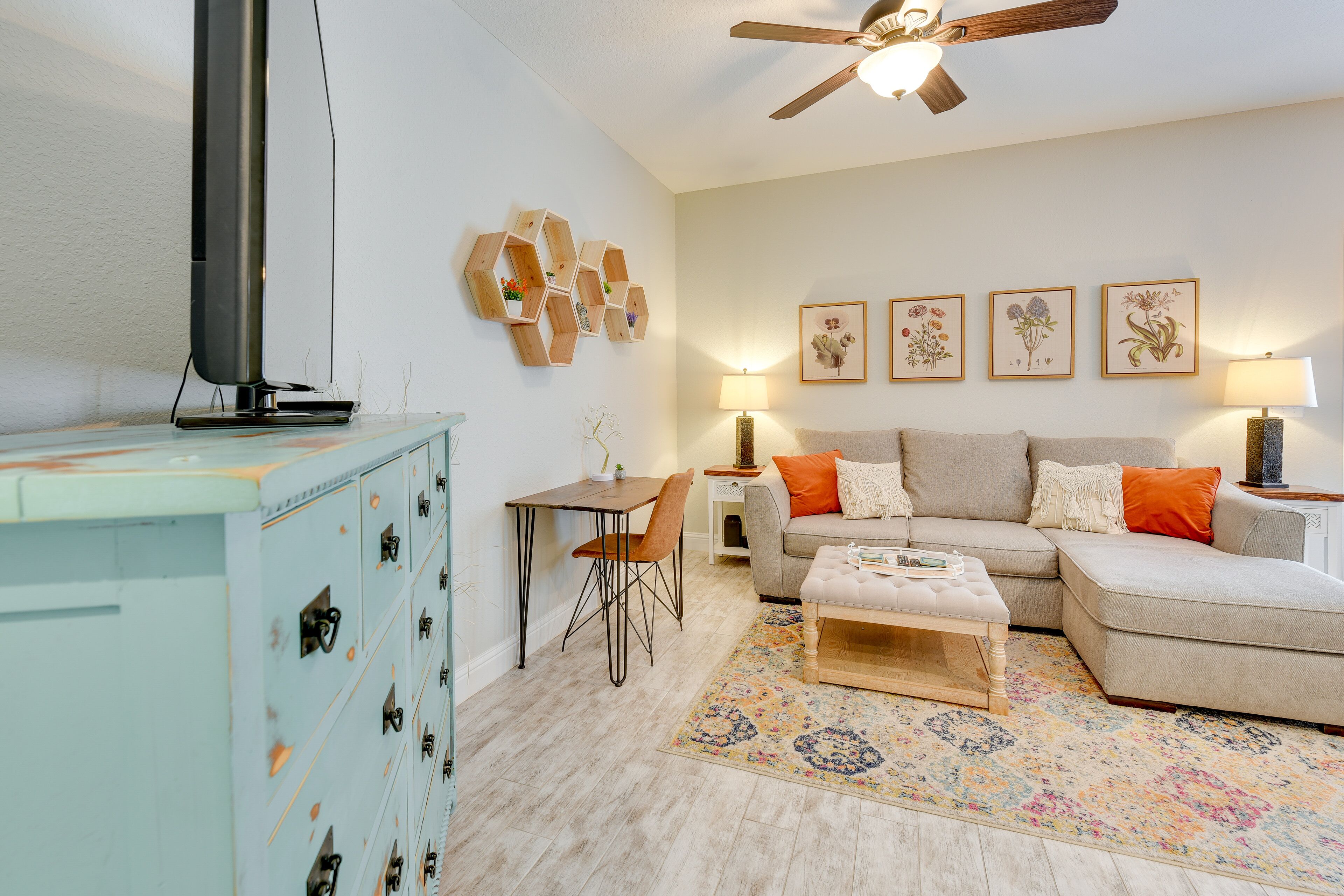 Fort Walton Getaway - 8 Mi to John Beasley Park!