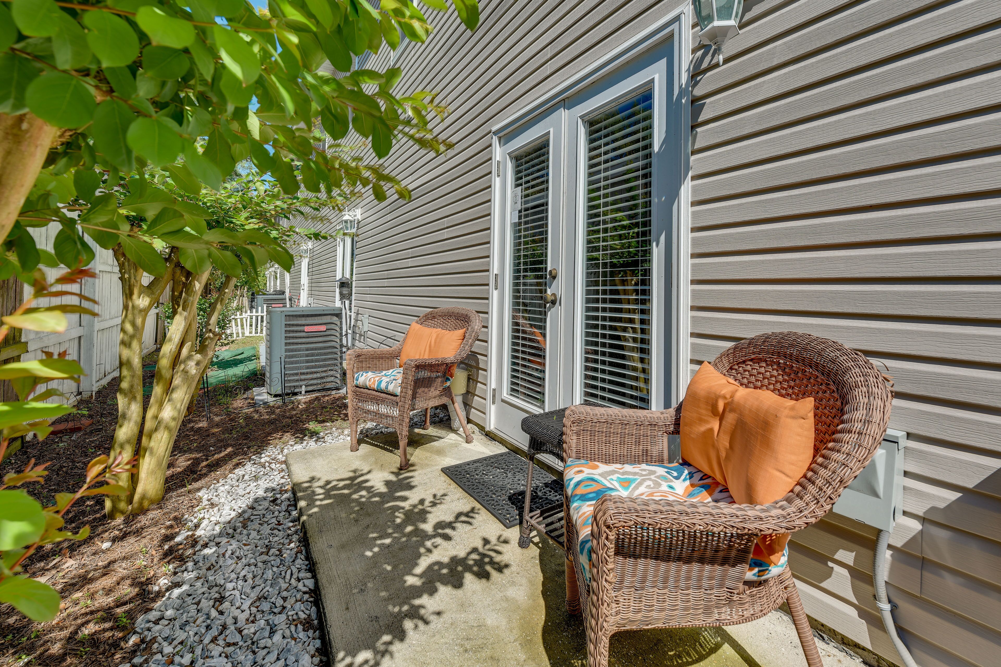 Fort Walton Getaway - 8 Mi to John Beasley Park!