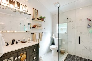 House (3 Bedrooms) | Interior - Pet-friendly Home ~ 6 Mi to Jensen Beach Park! (Jensen Beach)