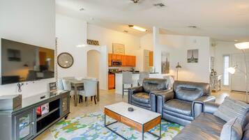 House (4 Bedrooms) | Interior