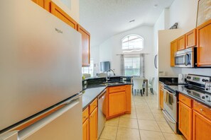 House (4 Bedrooms) | Interior - Family Golf Getaway: 17 Mi to Disney World! (Haines City)