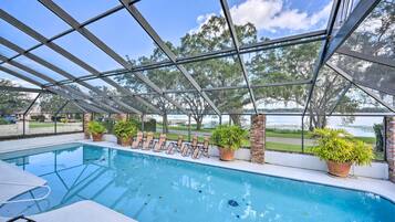 Villa (4 Bedrooms) | Interior