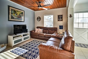 Cottage (2 Bedrooms) | Interior