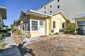 Cottage (2 Bedrooms) | Interior - Steps to Beach, Cabana: Indian Shores Cottage (Indian Shores)