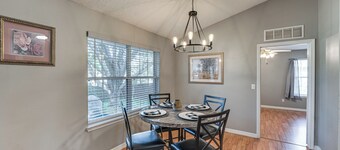 델토나 리트리트, 마당 + 그릴 있음: 반려동물 환영!