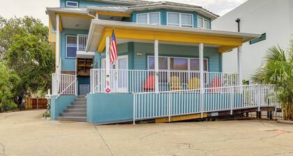 Indian Rocks Vacation Rental Condo: Steps to Beach