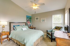 Apartment (2 Bedrooms) | Interior - Indian Rocks Vacation Rental Condo: Steps to Beach (Indian Rocks Beach)