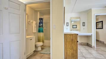 Cottage (1 Bedroom) | Interior