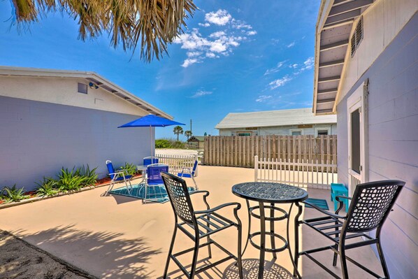 Interior - Beachfront Cottage in St Augustine - Pet Friendly! (St. Augustine)