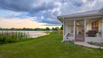 House (3 Bedrooms) | Front of property