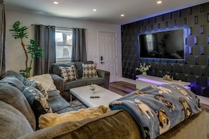 Maison (2 Bedrooms) | Coin séjour