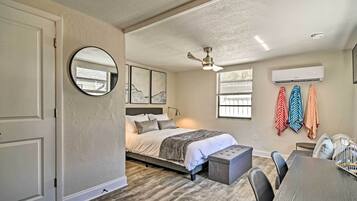 Apartment (0 Bedroom) | Interior