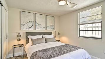 Apartment (0 Bedroom) | Interior