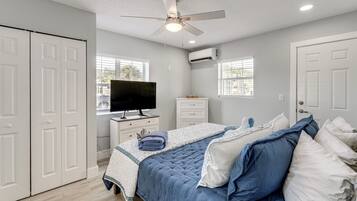 Apartment (1 Bedroom) | Interior