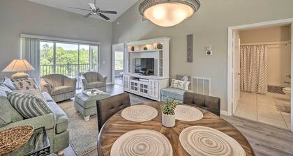 Luxe Top-floor Condo in Beautiful Lely Resort