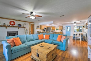 House (3 Bedrooms) | Interior - Lakefront Babson Park Escape: Pet Friendly! (Babson Park)