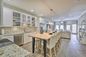 Interior - Miramar Beach Townhome w/ Balcony Near Ocean! (Miramar Beach)
