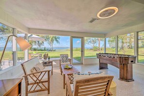 House (3 Bedrooms) | Interior - Waterfront Lake Dora Escape w/ Private Dock & Slip (Tavares)