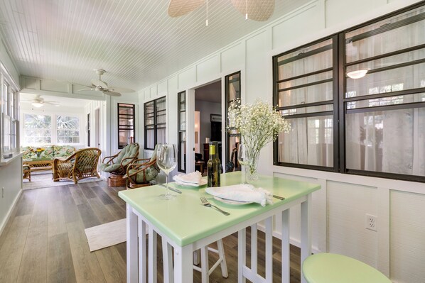 House (2 Bedrooms) | Interior - Walk to Lakes! Tropical Escape in Mount Dora (Mount Dora)