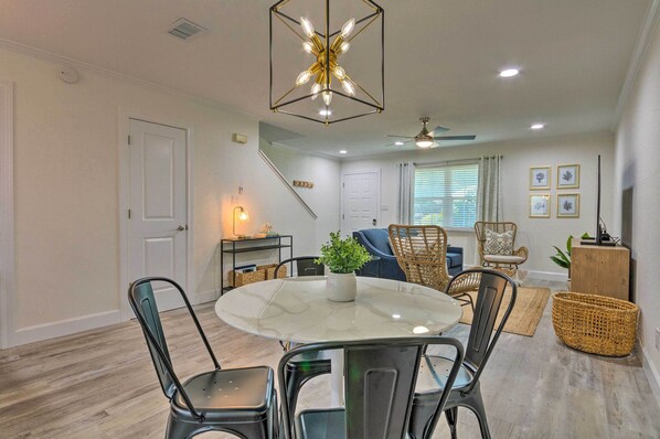 Apartment (2 Bedrooms) | Interior - Modern Miramar Beach Townhome, Walk to Ocean! (Miramar Beach)