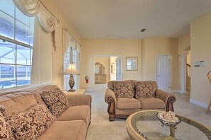 Interior - 9 Mi to Parks: Disney Area Home w/ Pool & Spa! (Davenport)