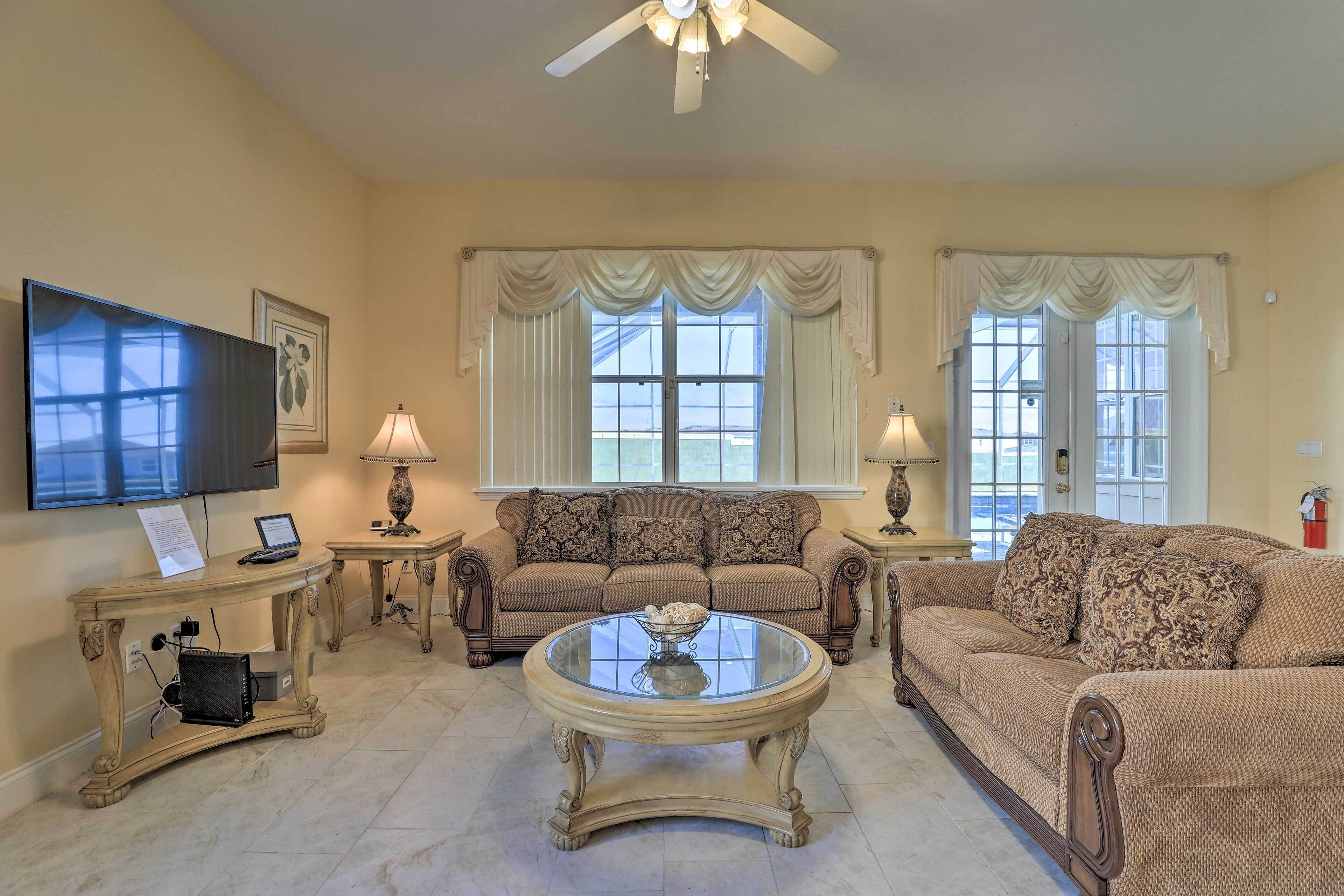 Villa (Multiple Bedrooms) | Living area