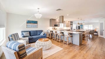 Casa (2 Bedrooms) | Interior