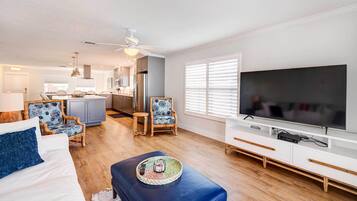 Casa (2 Bedrooms) | Interior