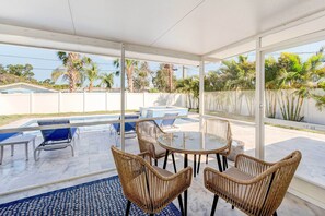 House (2 Bedrooms) | Interior - Naples Vacation Home: Private Pool + Hot Tub! (Naples)