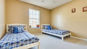 House (3 Bedrooms) | 3 bedrooms, iron/ironing board, bed sheets