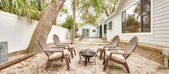 Mt Dora Couple's Retreat w/ Shared Pool!