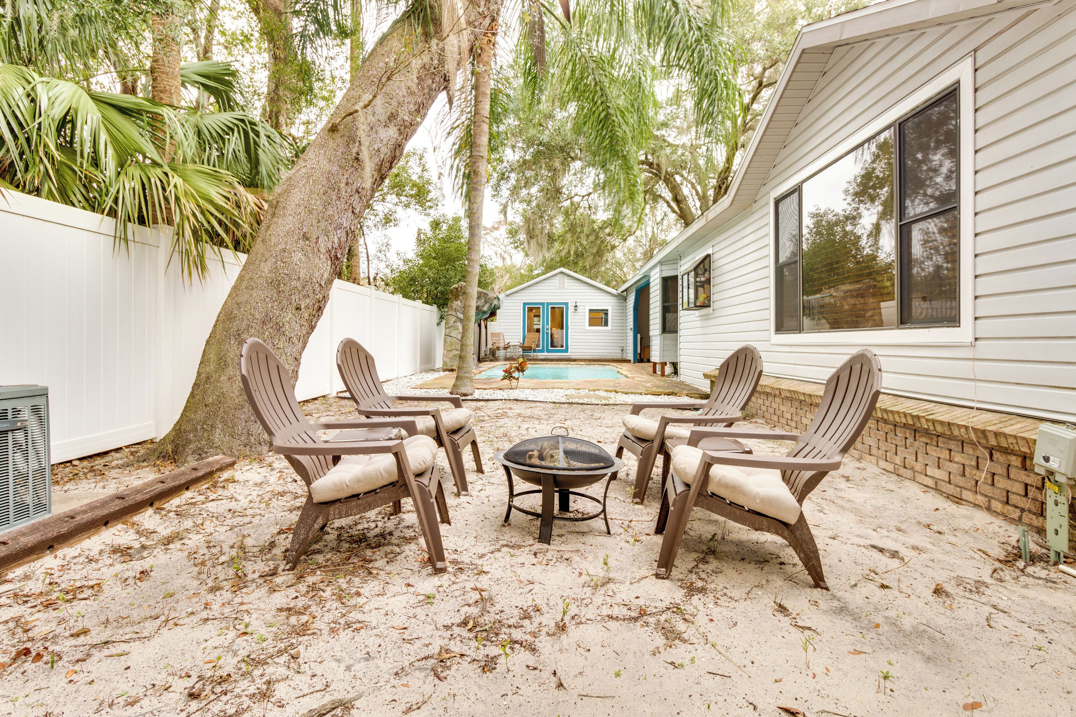 Apartment (0 Bedroom) | Interior