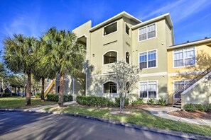 Apartment (1 Bedroom) | Interior - Modern Condo w/ Pool: 4 Mi to Clearwater Beach! (Clearwater)