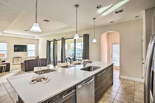 Modern Haines City Home w/ Pool & Lanai!