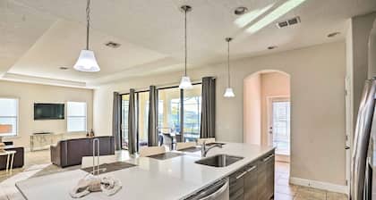 Modern Haines City Home w/ Pool & Lanai!