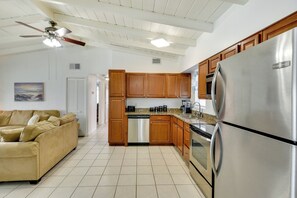 Casa (3 Bedrooms) | Interior