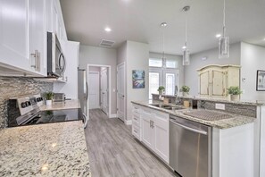 Interior - Palm Bay Home w/ Patio & Yard - 12 Mi to Beach! (Palm Bay)