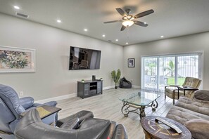 Interior - Palm Bay Home w/ Patio & Yard - 12 Mi to Beach! (Palm Bay)