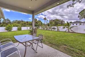 House (3 Bedrooms) | Interior - Palm Bay Home w/ Patio & Yard - 12 Mi to Beach! (Palm Bay)