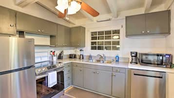 Cottage (1 Bedroom) | Interior