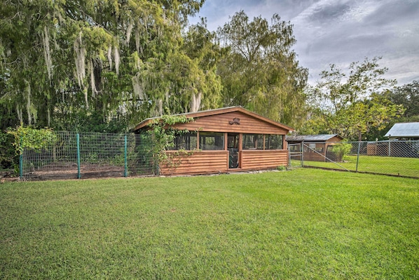 Interior - Peaceful Canal-front Retreat w/ Boathouse! (Leesburg)