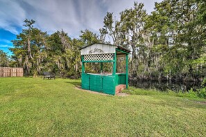 Interior - Peaceful Canal-front Retreat w/ Boathouse! (Leesburg)