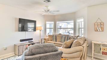 Casa (3 Bedrooms) | Interior