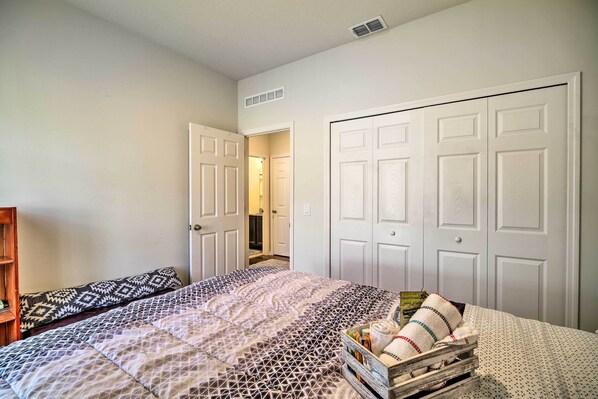 House (3 Bedrooms) | Interior - Palm Bay Home w/ Patio & Private Yard: Near Beach! (Palm Bay)