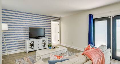 New Smyrna Beach Vacation Rental < 1/2 Mi to Beach