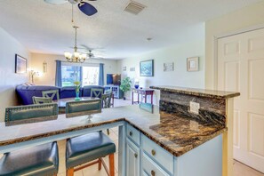 Apartment (2 Bedrooms) | Interior - Oceanfront Ormond Beach Condo: Patio, Pool Access! (Ormond Beach)