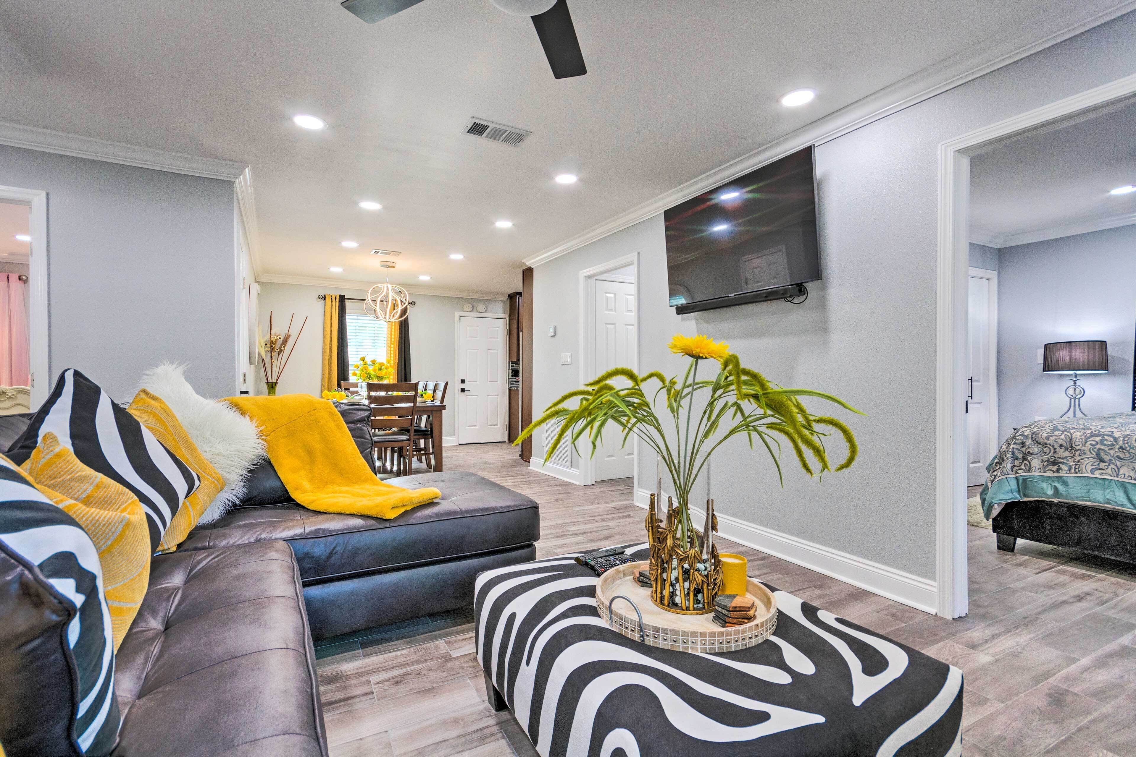 Pensacola Vacation Rental: Close to Beaches!