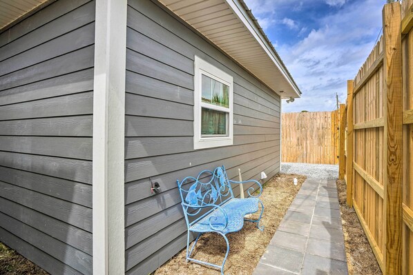 Interior - Panama City Beach Vacation Rental: Bikes Provided! (Panama City Beach)